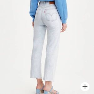 Ribcage Straight Ankle Ankle Jeans